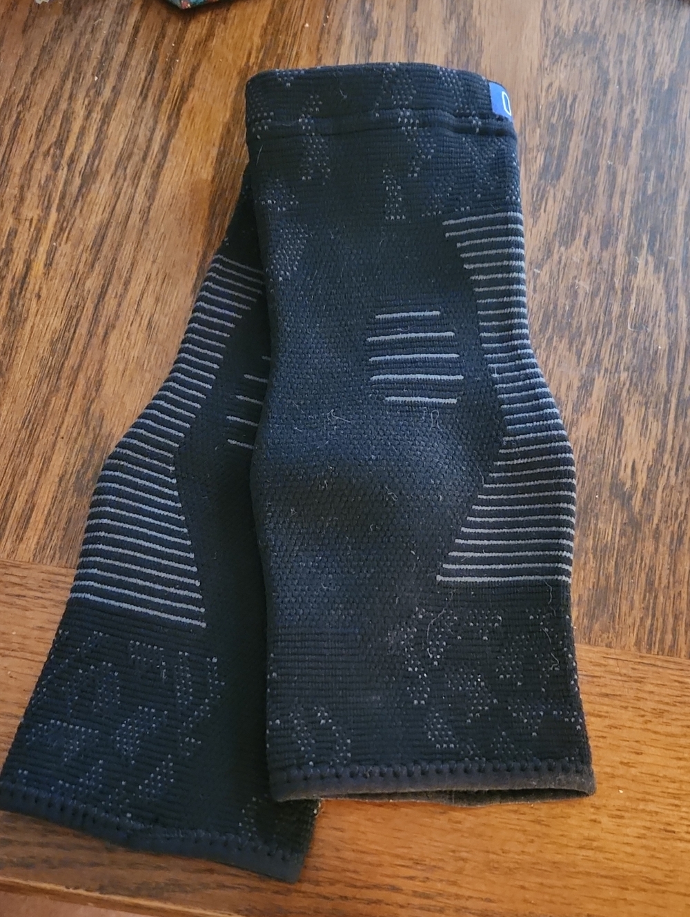 Nano Black Athletic Compression Ankle Sleeves